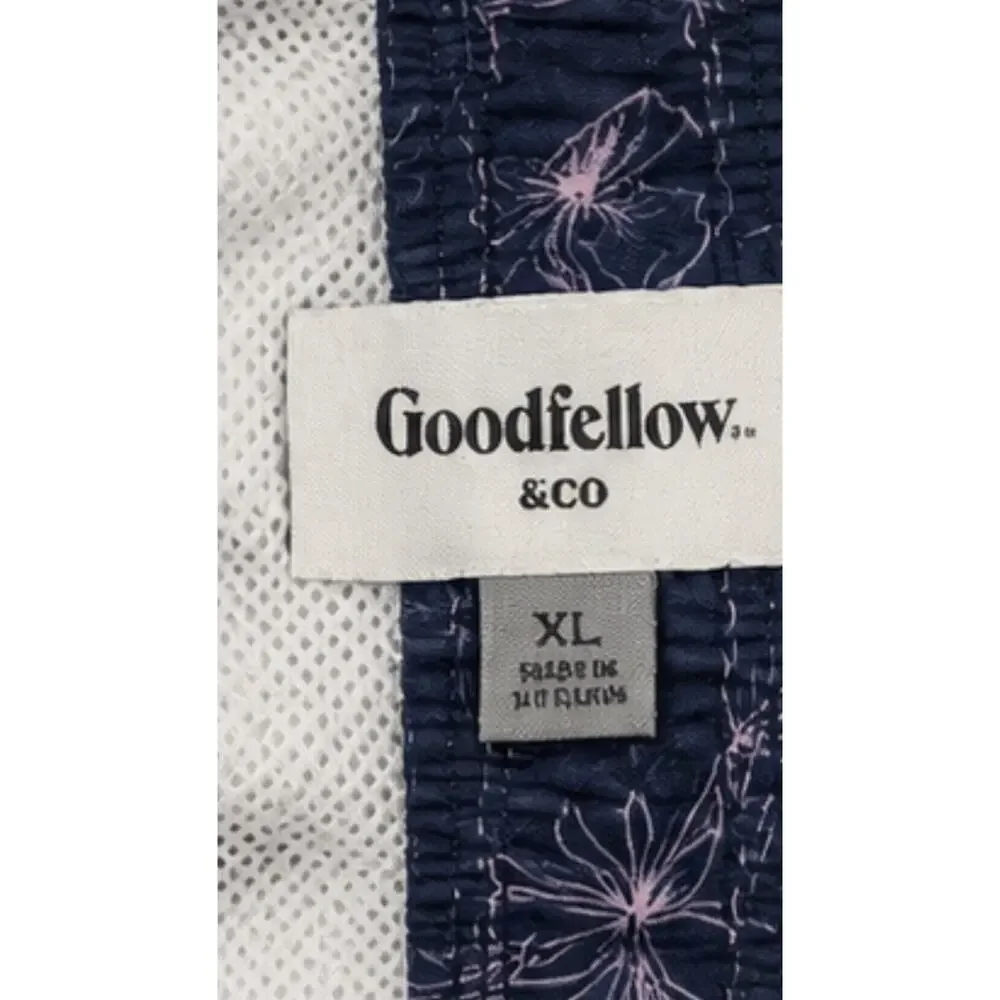 Goodfellow & Co Men’s Navy Floral/tropical 7” Inseam Swim Trunks Size XL New